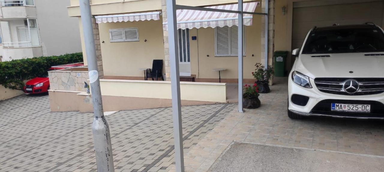 Villa DM Baška Voda Esterno foto